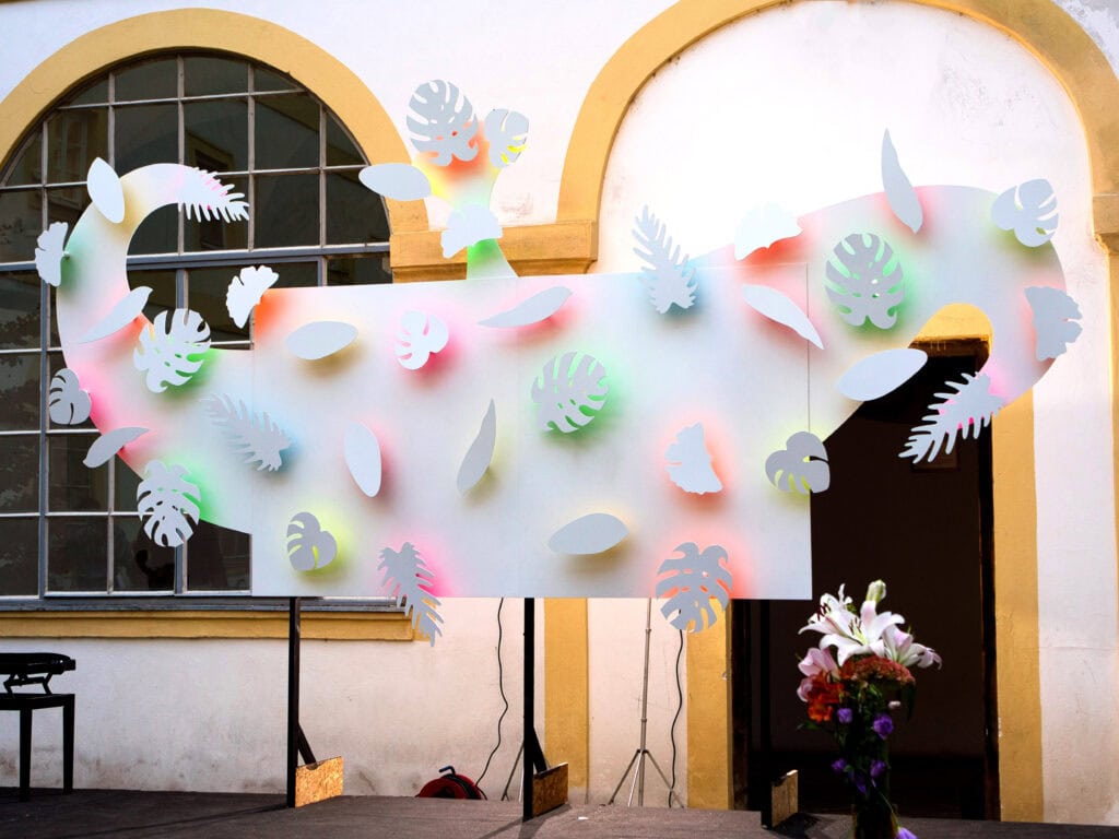 1260537-1024x768 FF 20 – B “Jungle”